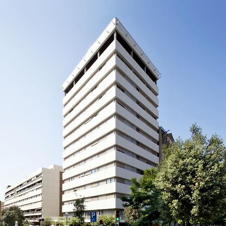Residencia Universitaria Resa Lesseps Barcelona Eksteriør bilde